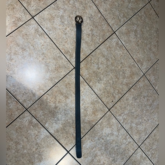 Authentic Grey Gucci Belt 42 Inches - Picture 5 of 6